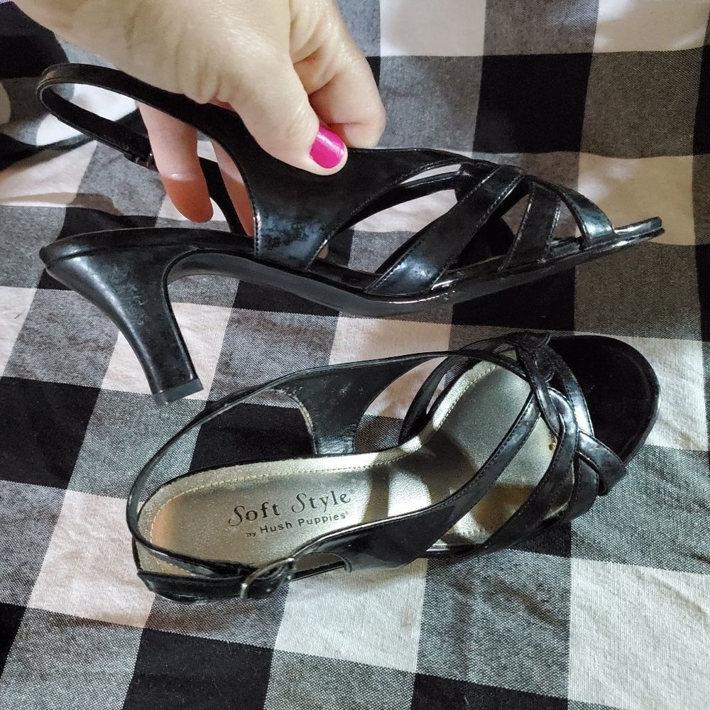 Soft Style Heels  - Picture 7 of 12